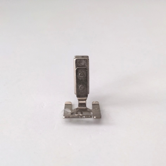 Singer Simanco Zig Zag Presser Foot 161455 Discontinued Part - Picture 8 of 9